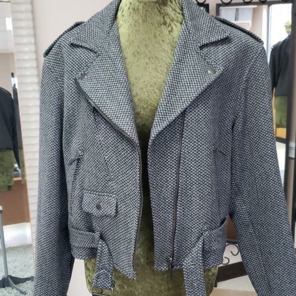 Ralph Lauren Fashionable Zip Front Wool Jacket - Picture 7 of 8